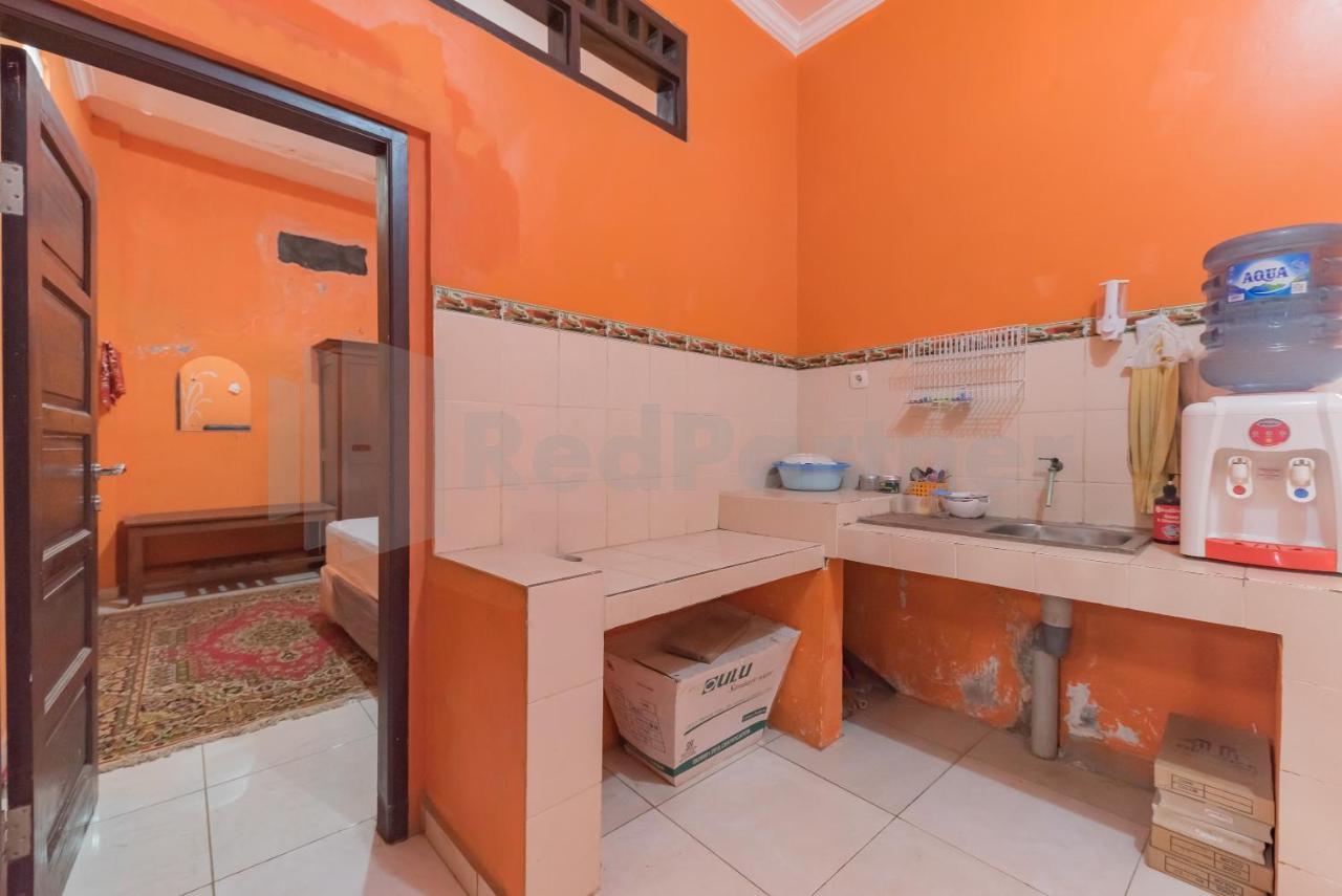 Pondok Hefi Ciwidey Mitra Reddoorz Exterior foto